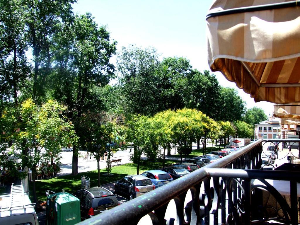 Hostal Santa Marta Aranjuez Exterior foto